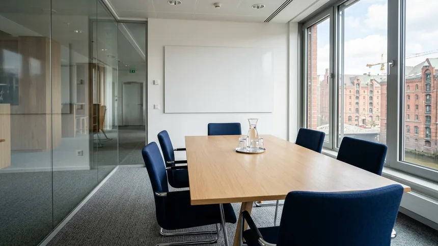 Besprechungsraum in einem Hamburger Büro